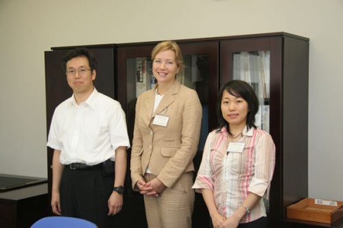 "Ms. Andersson (center) and Ms. Tanaka, Embassy of Sweden, and Mr. Takemura (Dept. Director of Intl. Affairs Office)" Image