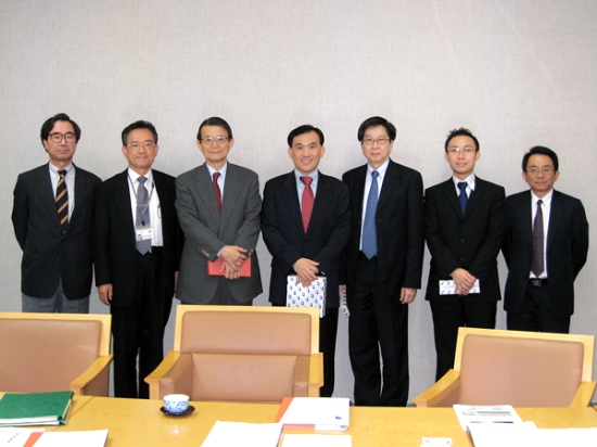 "Photo From left: Prof. M.Aono, Dr. M.Kitagawa, Prof. T.Kishi, Mr LIM Chuan Poh, Prof. Chong Tow Chong, Mr. TAY Chor Shen and Dr. YEO You Huan" Image