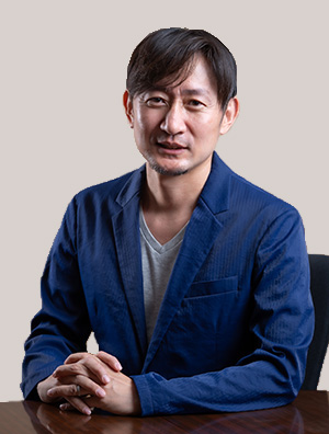 Photo of Yusuke Ide, Group Leader