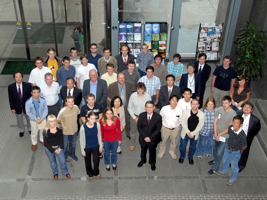 「カレル大学 - NIMS　材料科学オータムスクールの参加者」の画像