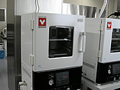 Vacuum Dryer