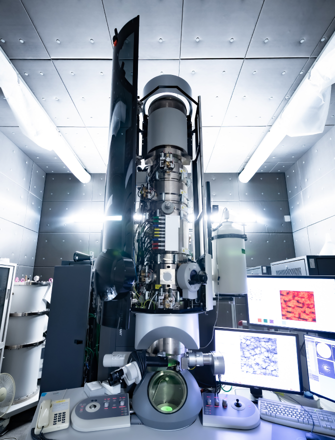 球面収差補正走査型透過電子顕微鏡