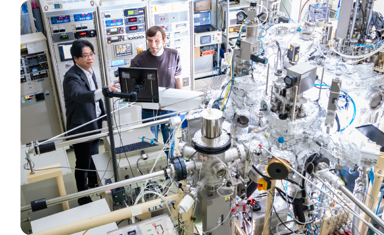 Research Center for Magnetic and Spintronic Materials (CMSM)グループイメージ