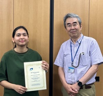 第4回CMSM研究交流会が開催され、13件のポスター発表の中からAshok Krishnaswamy Srinithiが最優秀ポスター賞を受賞しました01