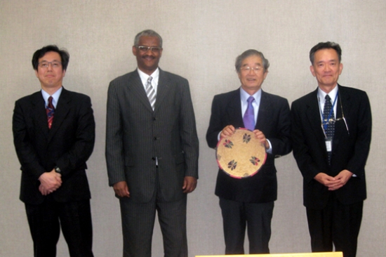"Second and third from left: Ambassador Mr. Abdirashid and NIMS President Prof. Ushioda" Image