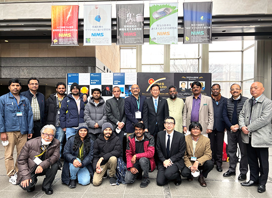 "With the Indian students who are currently conducting research at NIMS through the International Cooperative Graduate Program, etc." Image