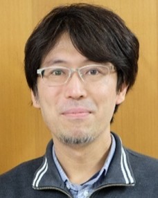 室賀翔先生の写真