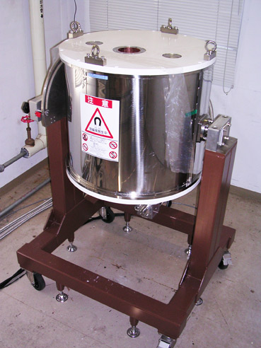 upright 12T magnet