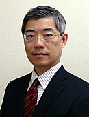 陽電子計測Gr グループリーダー 上殿 明良(筑波大学)