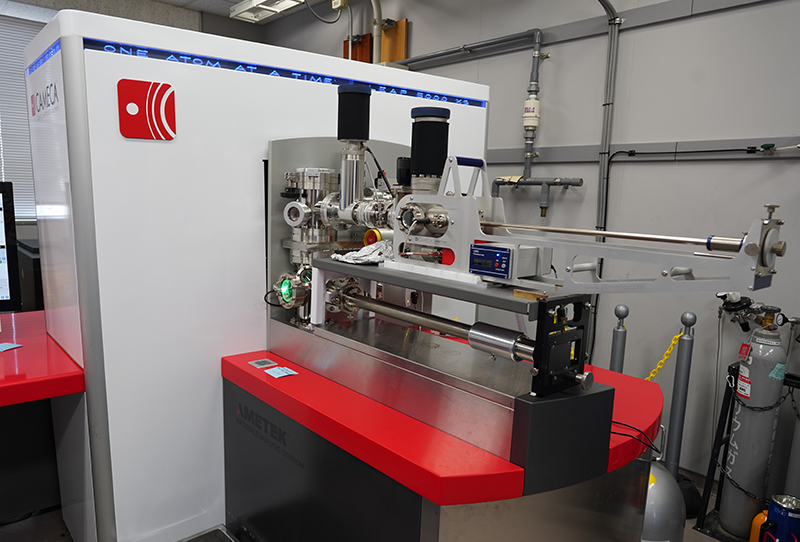 Local Electrode Atom Probe LEAP5000XS