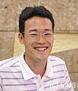 戸田 佳明