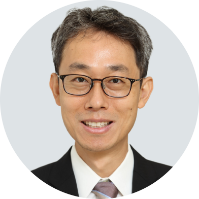 speaker photo