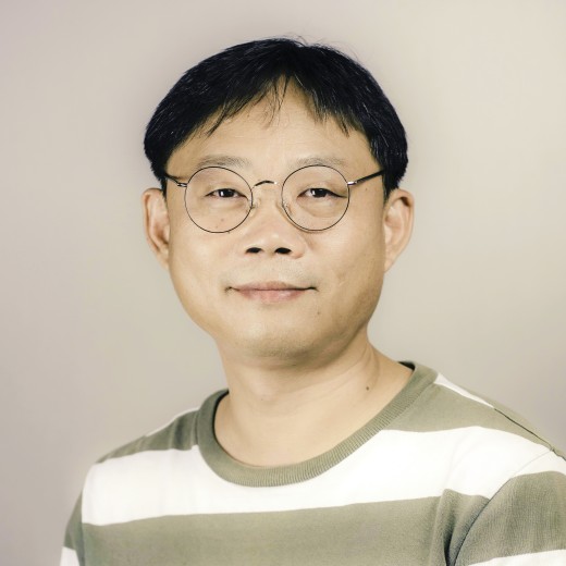 Prof. Soo-hyon Phark Center for Quantum Nanoscience, Korea