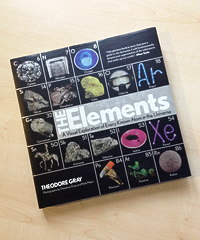 本の表紙写真「THE Elements」