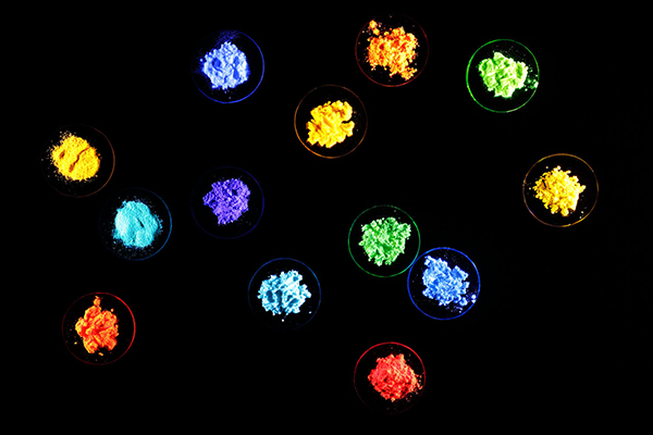 サイアロン蛍光体の写真